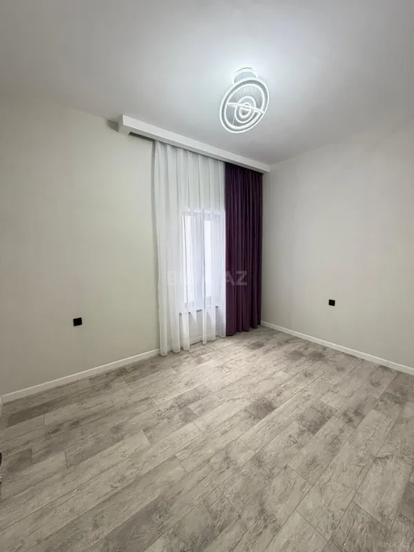 Satılır 4 otaqlı həyət evi 140 m²