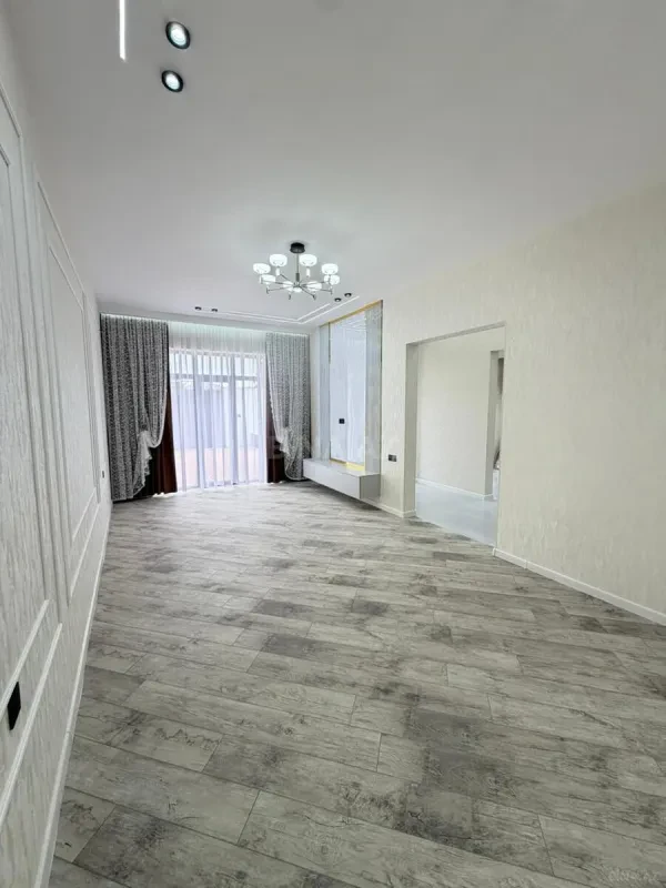 Satılır 4 otaqlı həyət evi 140 m²
