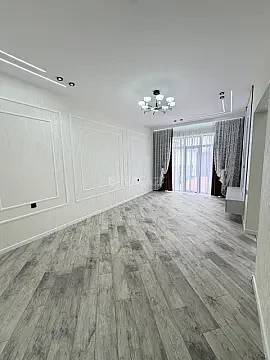 Satılır 4 otaqlı həyət evi 140 m²