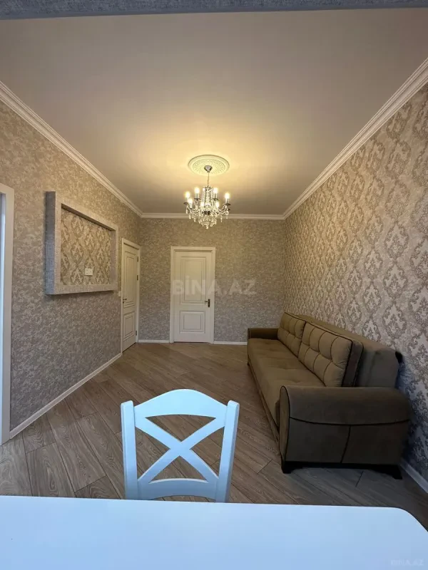 Satılır 2 otaqlı mənzil 58 m²