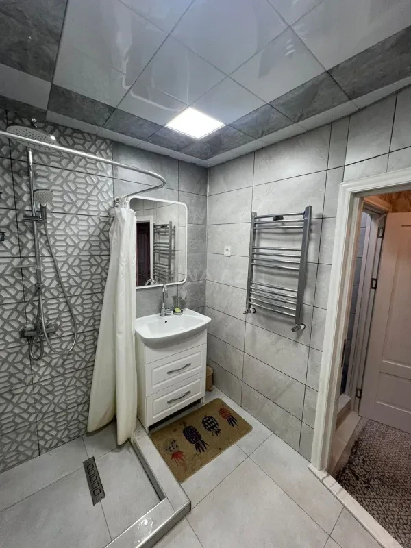Kirayə verilir 3 otaqlı mənzil 96 m²