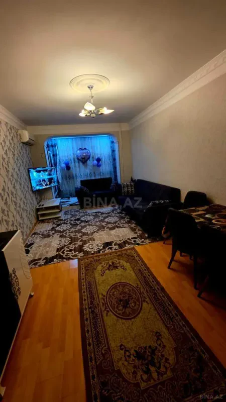 Satılır 2 otaqlı mənzil 65 m²