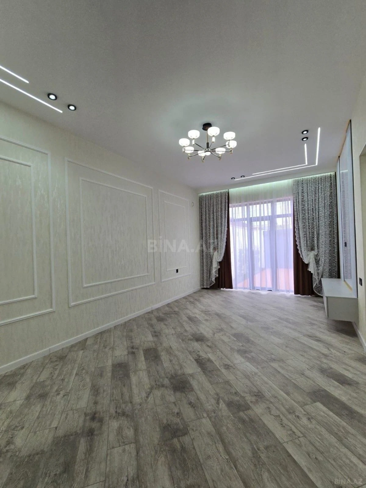 Satılır 4 otaqlı həyət evi 150 m²