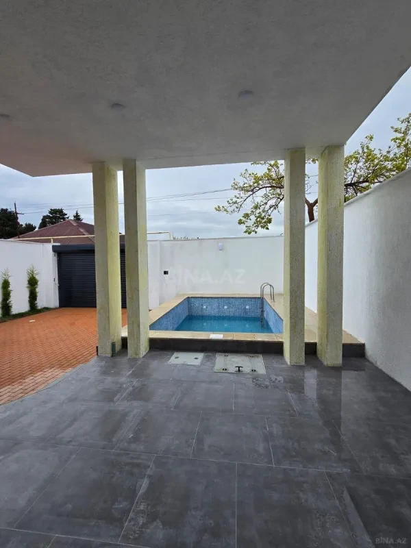 Satılır 4 otaqlı həyət evi 150 m²