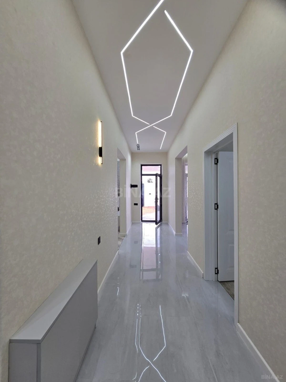 Satılır 4 otaqlı həyət evi 150 m²