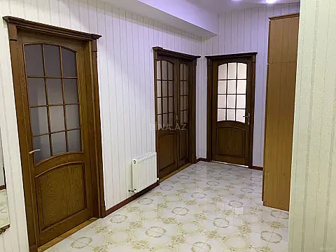 Satılır 3 otaqlı mənzil 104 m²