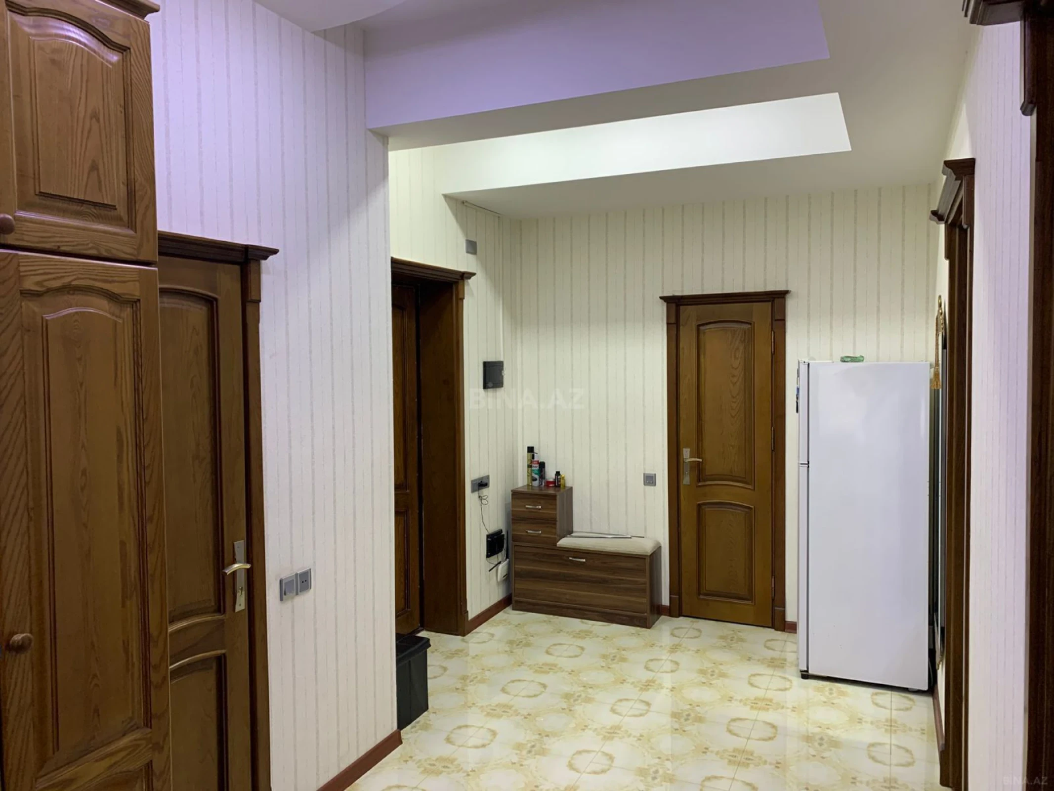 Satılır 3 otaqlı mənzil 104 m²