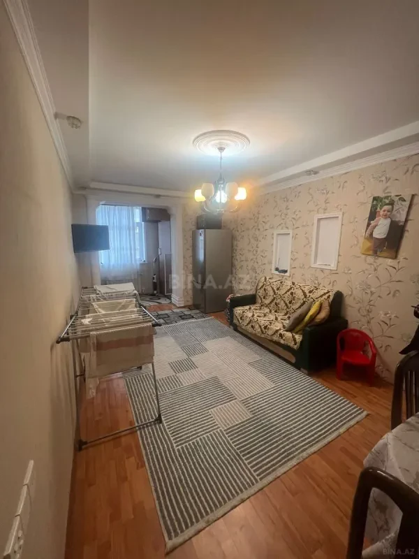 Satılır 2 otaqlı mənzil 45 m²