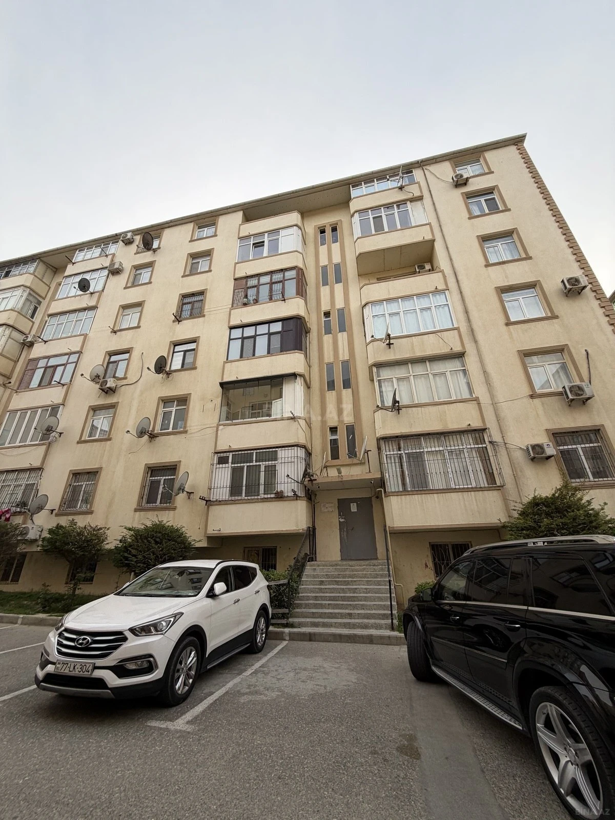 Kirayə verilir 2 otaqlı mənzil 44 m²