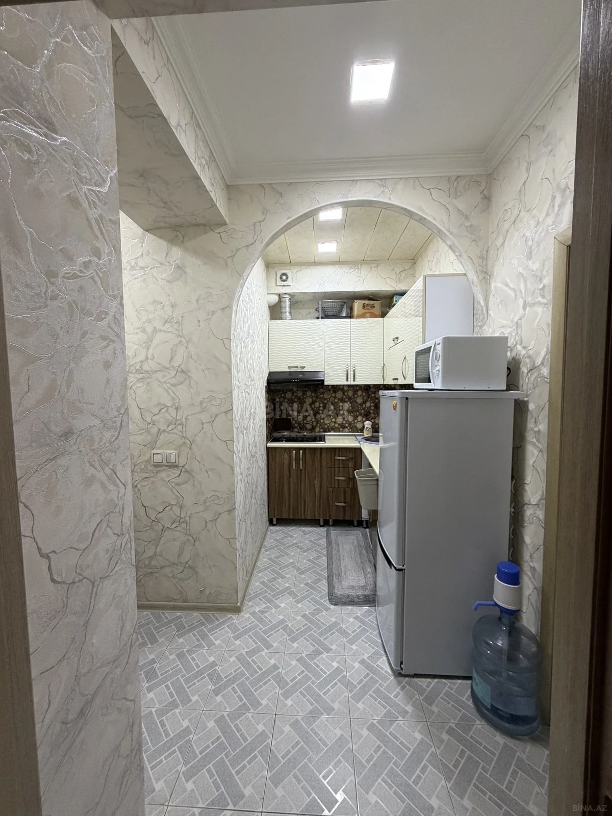 Kirayə verilir 2 otaqlı mənzil 44 m²