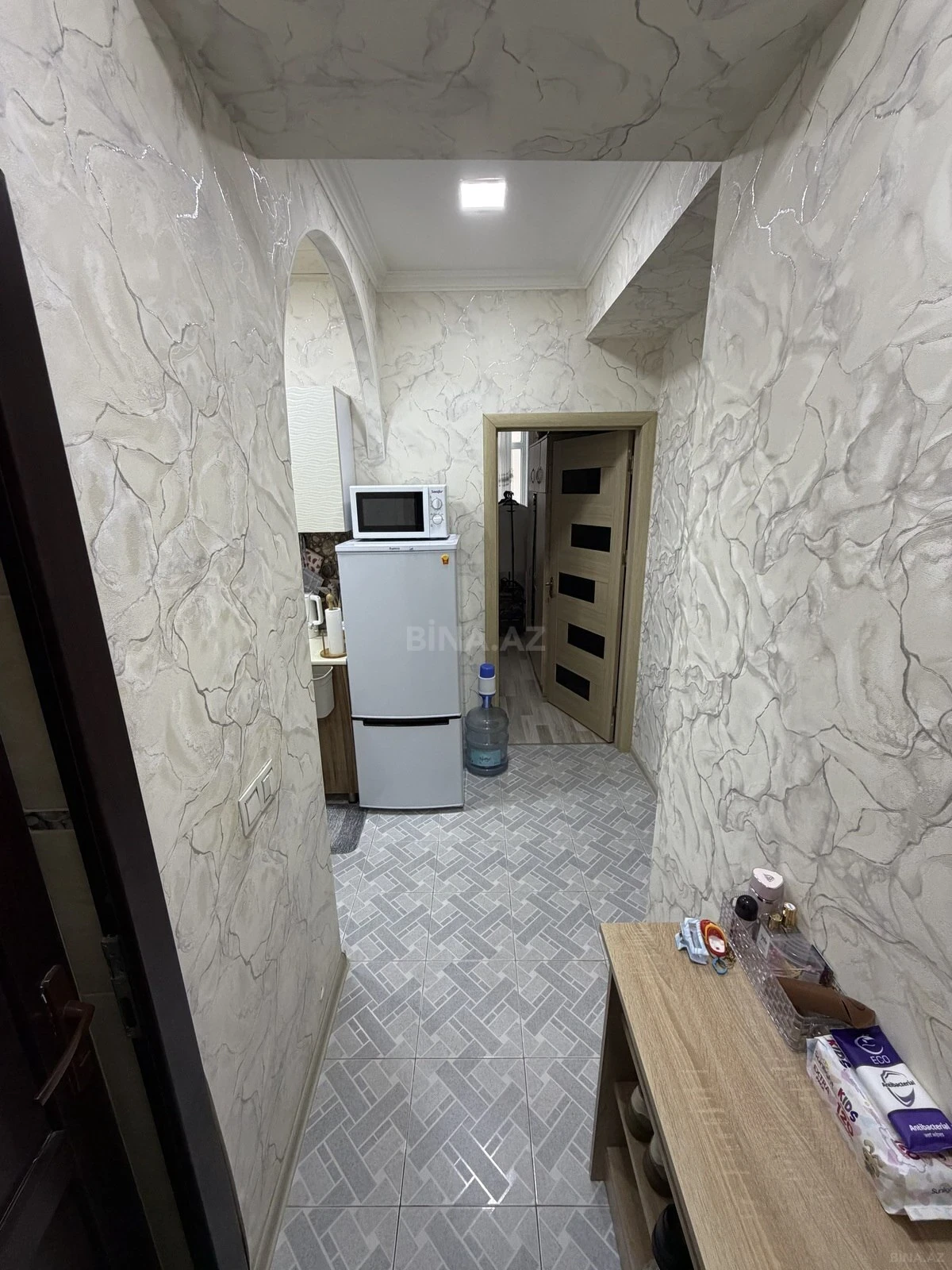 Kirayə verilir 2 otaqlı mənzil 44 m²