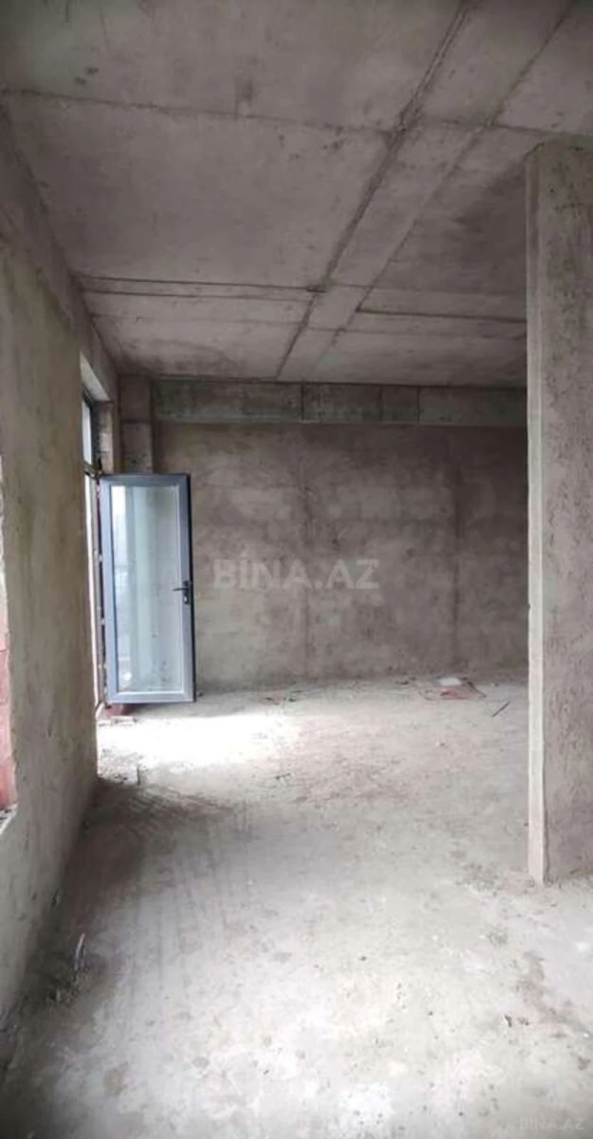 Satılır 3 otaqlı mənzil 147 m²