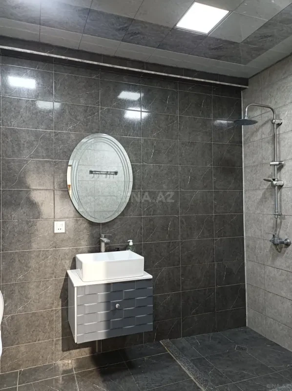Kirayə verilir 2 otaqlı mənzil 80 m²