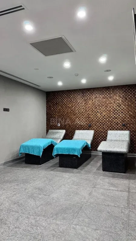 Satılır 5 otaqlı mənzil 359 m²