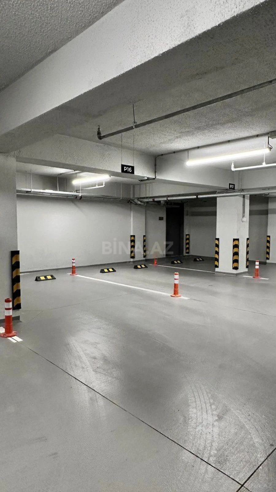 Satılır 5 otaqlı mənzil 359 m²
