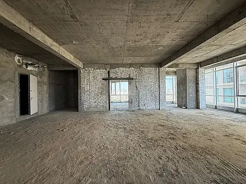 Satılır 5 otaqlı mənzil 359 m²