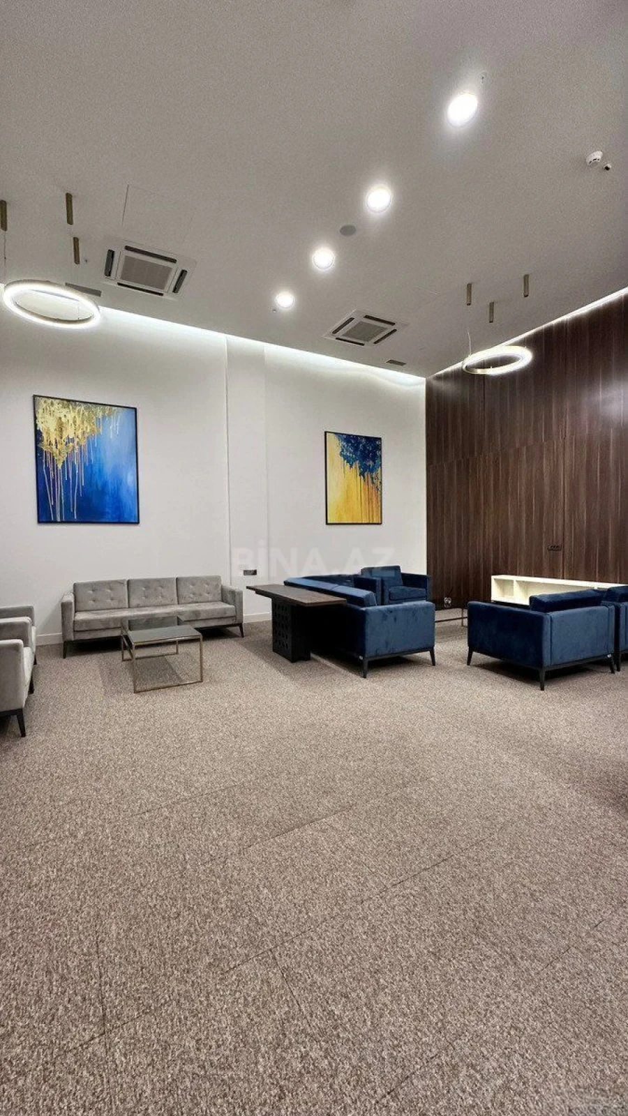 Satılır 5 otaqlı mənzil 359 m²