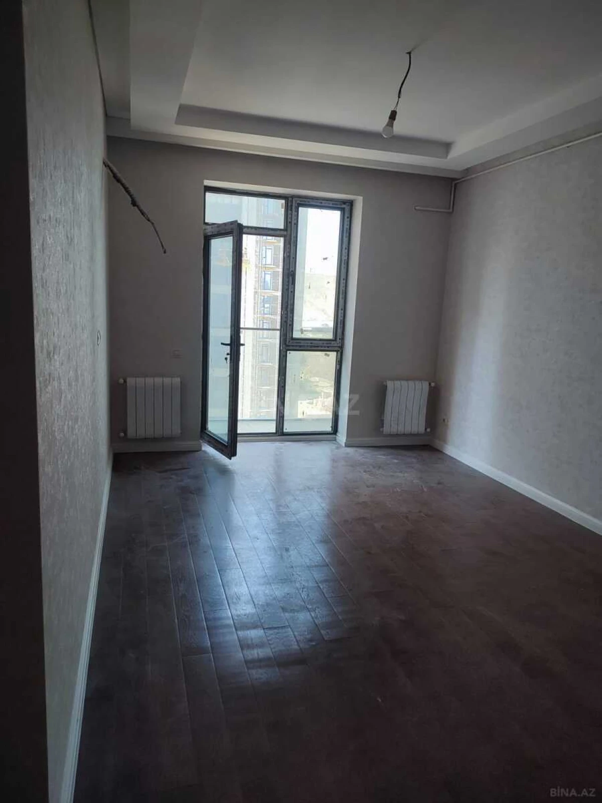 Satılır 3 otaqlı mənzil 74 m²
