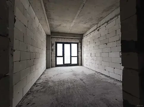 Satılır 3 otaqlı mənzil 130 m²