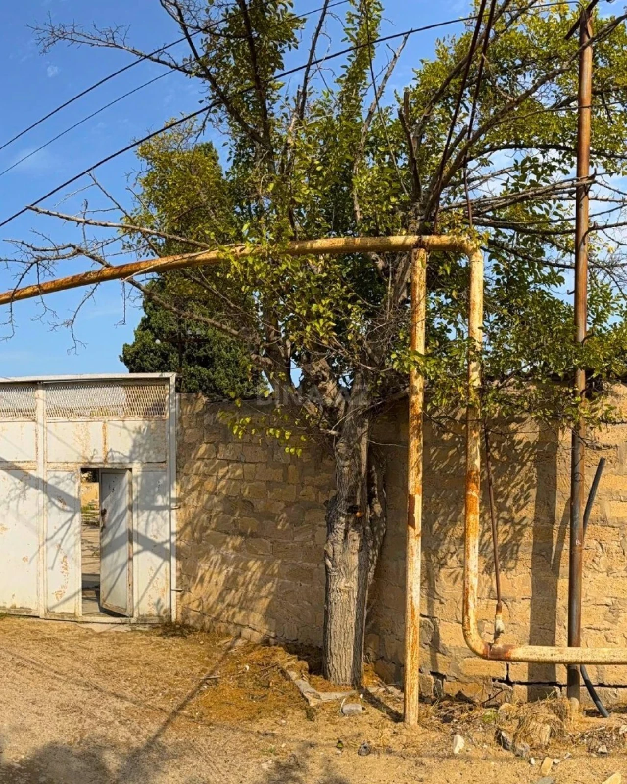 Satılır torpaq sahəsi 25 m²