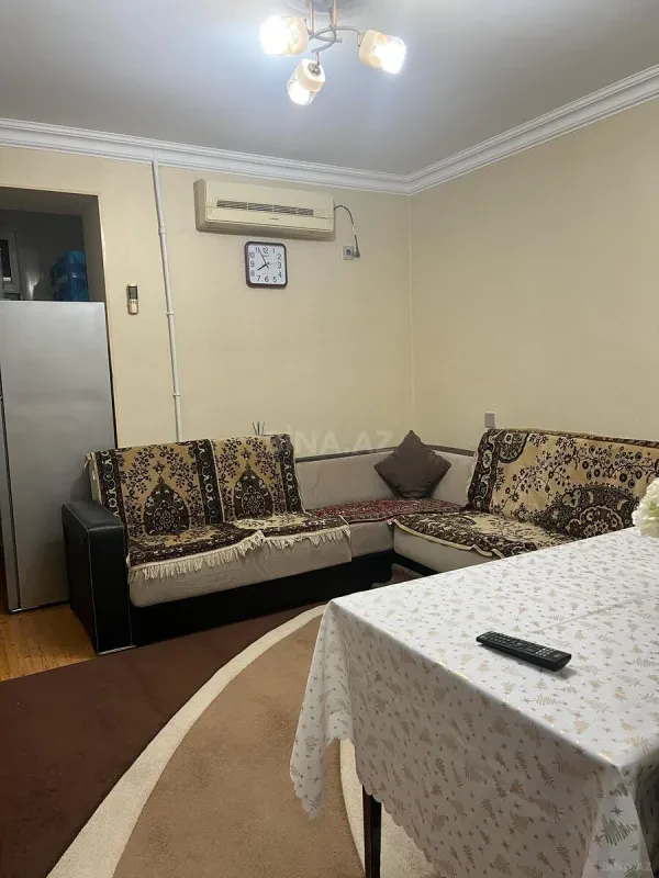 Kirayə verilir 2 otaqlı mənzil 40 m²