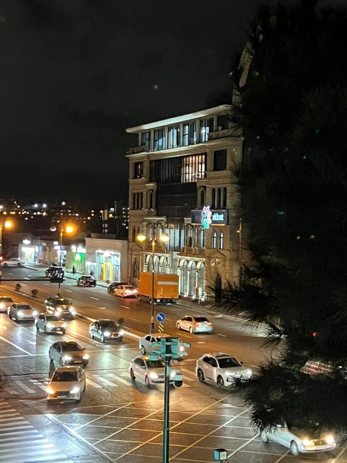 Satılır 3 otaqlı mənzil 67 m²
