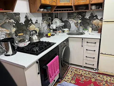 Satılır 3 otaqlı mənzil 67 m²