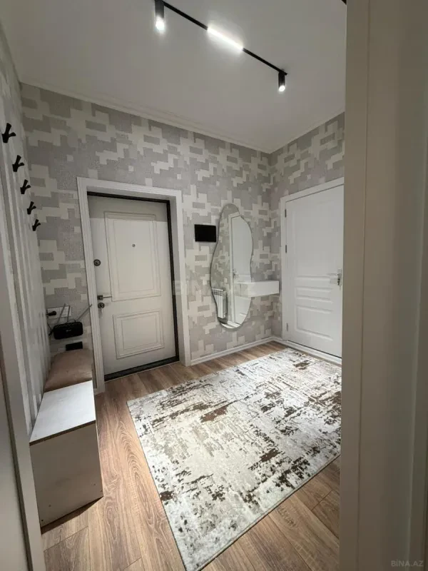 Satılır 2 otaqlı mənzil 70 m²