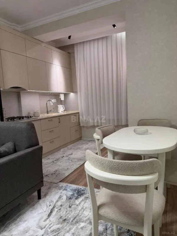 Satılır 2 otaqlı mənzil 70 m²