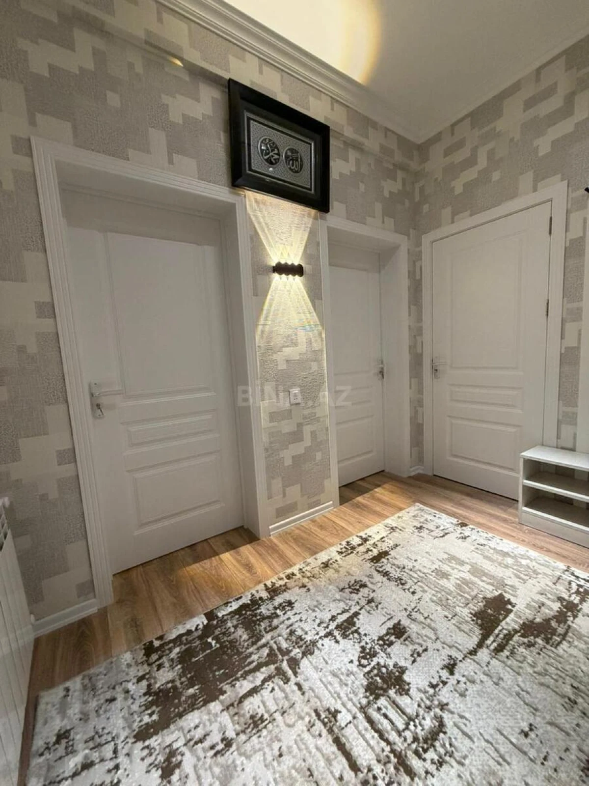 Satılır 2 otaqlı mənzil 70 m²