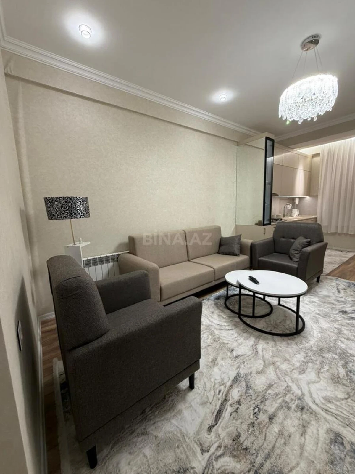 Satılır 2 otaqlı mənzil 70 m²