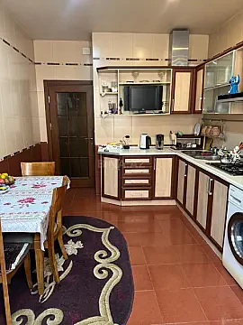 Kirayə verilir 3 otaqlı mənzil 106 m²