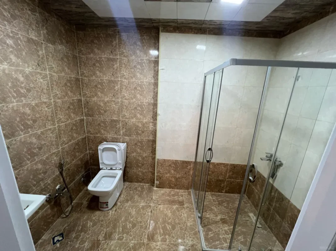 Kirayə verilir 2 otaqlı mənzil 72 m²
