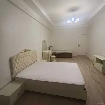 Kirayə verilir 2 otaqlı mənzil 72 m²