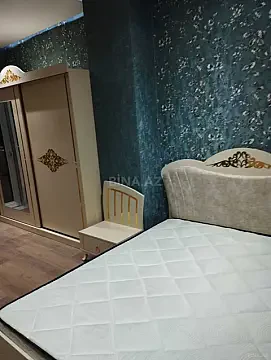 Kirayə verilir 3 otaqlı mənzil 165 m²