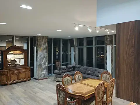 Kirayə verilir 3 otaqlı mənzil 165 m²