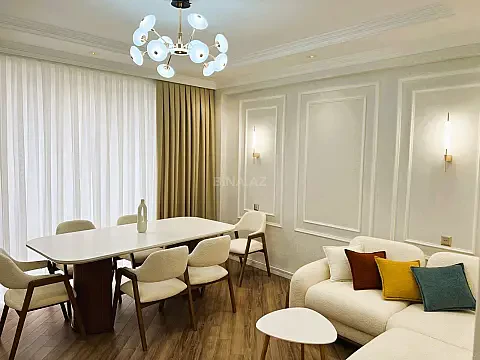 Kirayə verilir 2 otaqlı mənzil 70 m²