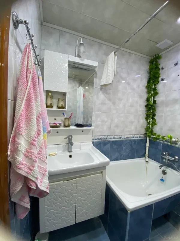 Satılır 3 otaqlı mənzil 65 m²