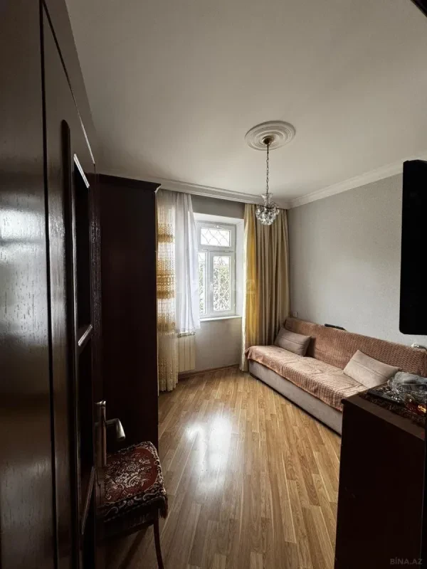 Satılır 3 otaqlı mənzil 65 m²