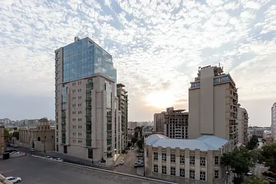 Kirayə verilir 3 otaqlı mənzil 170 m² — Bakı 3 otaq 170.00 m²