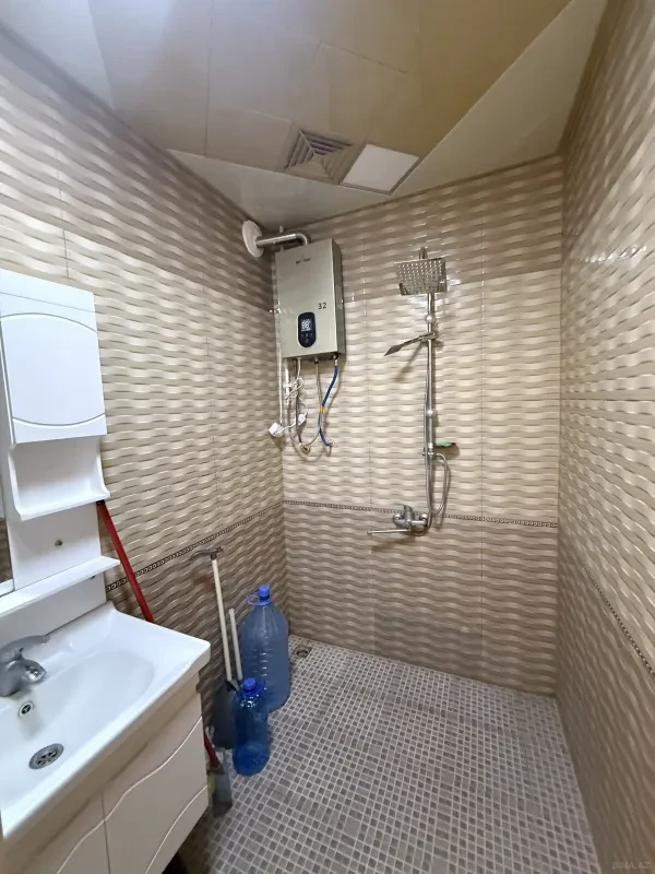 Kirayə verilir 2 otaqlı mənzil 55 m²