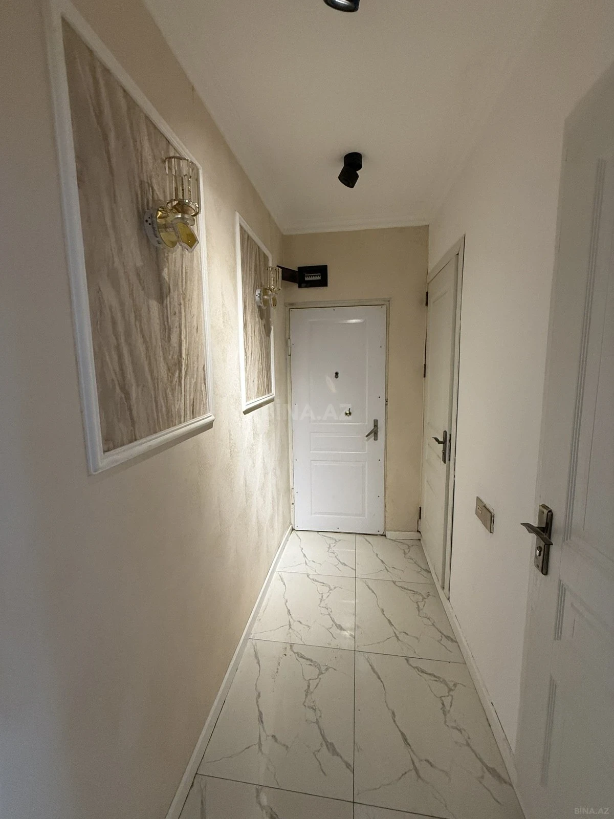Kirayə verilir 2 otaqlı mənzil 55 m²