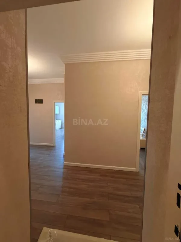 Satılır 3 otaqlı mənzil 120 m²