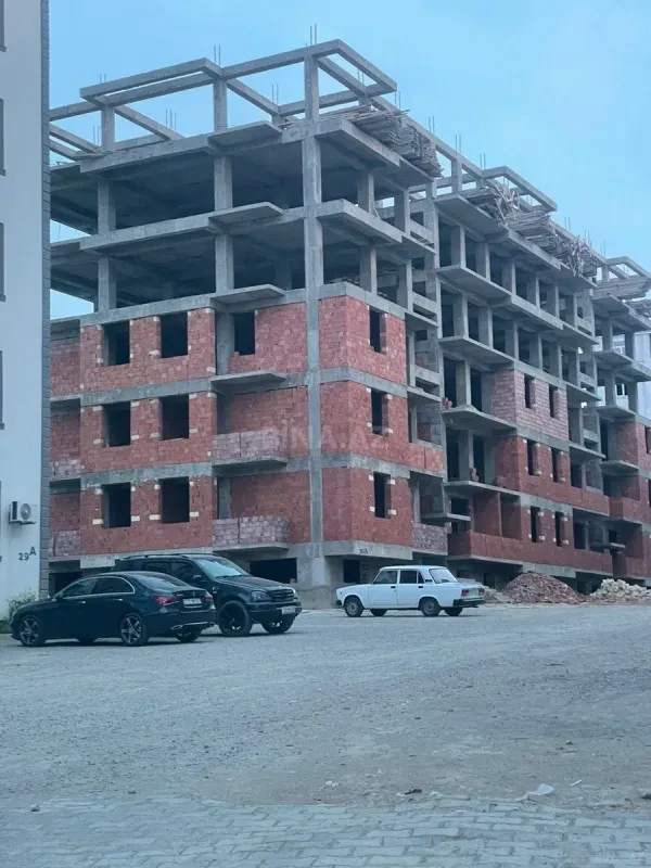 Satılır 1 otaqlı mənzil 51 m²