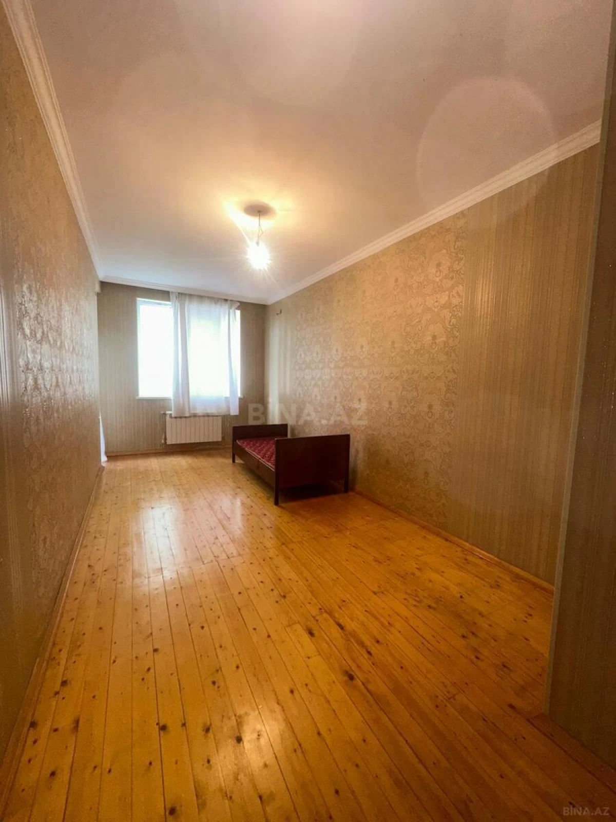 Kirayə verilir 2 otaqlı mənzil 62 m²