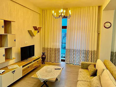 Kirayə verilir 2 otaqlı mənzil 90 m²