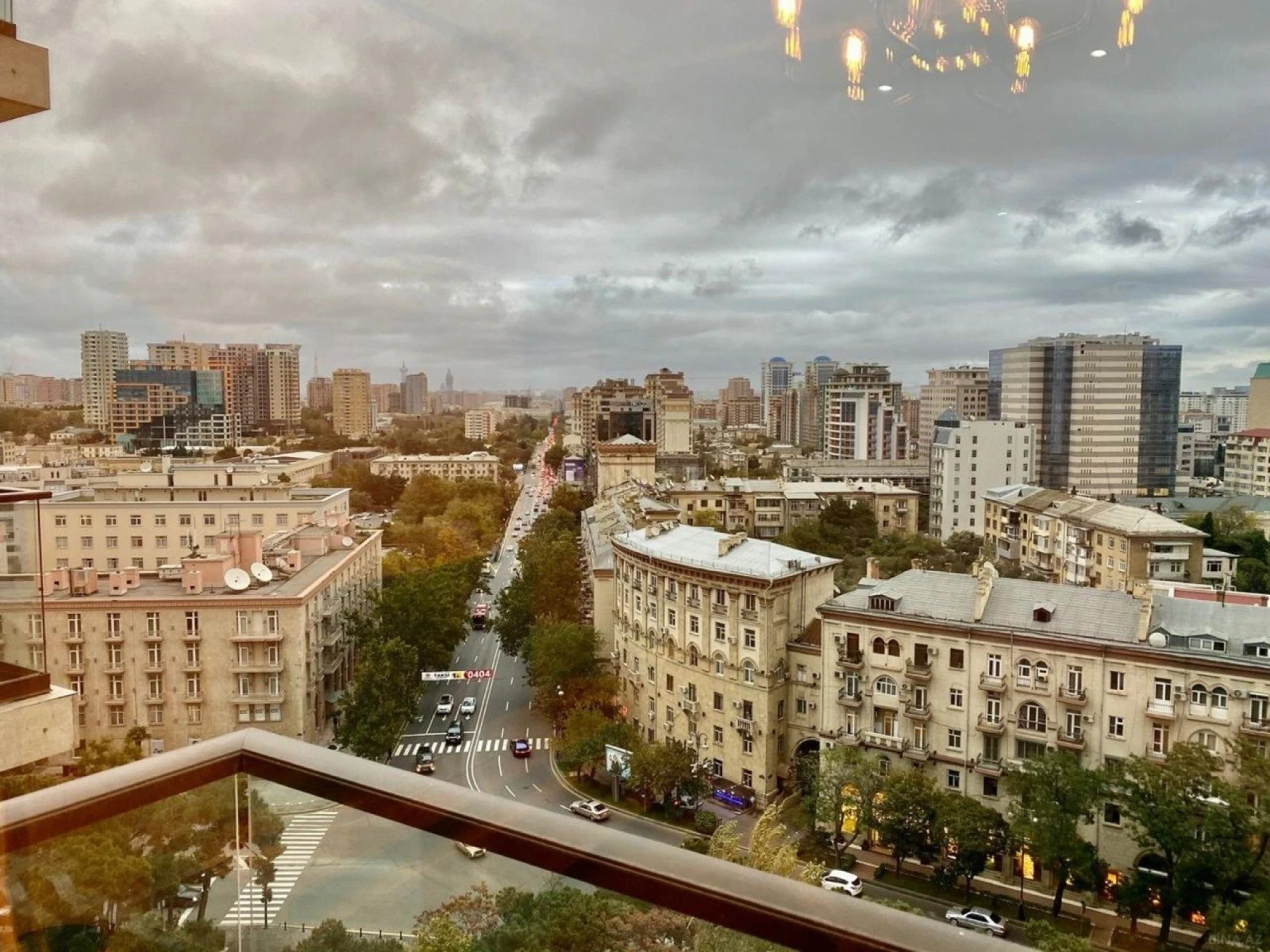 Kirayə verilir 2 otaqlı mənzil 90 m²