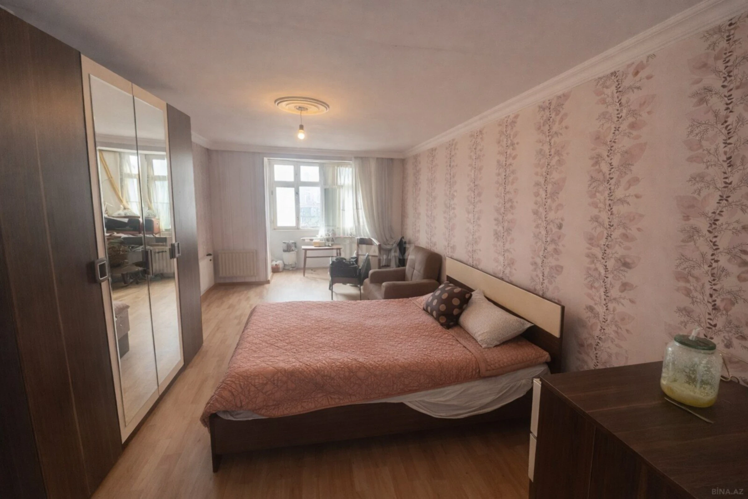 Satılır 3 otaqlı mənzil 70 m²