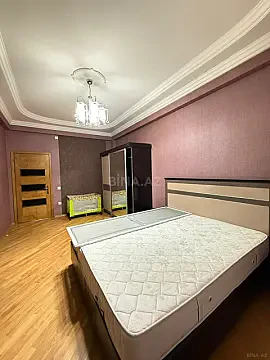 Satılır 3 otaqlı mənzil 110 m²