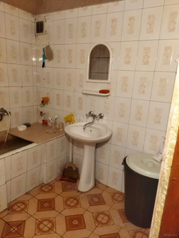 Satılır 3 otaqlı mənzil 95 m²